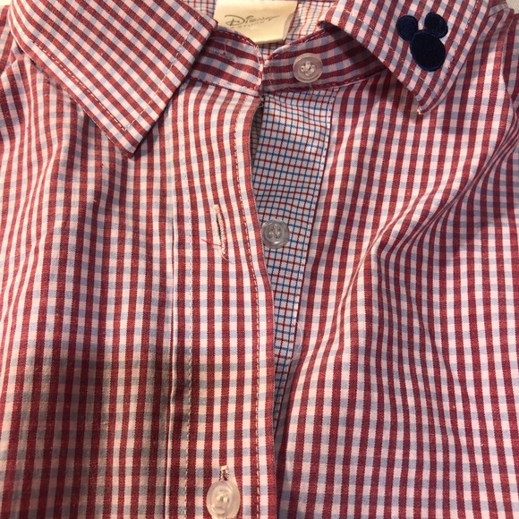 Disney Men’s Checkered short sleeve button up but looks small see measurements - Picture 5 of 13